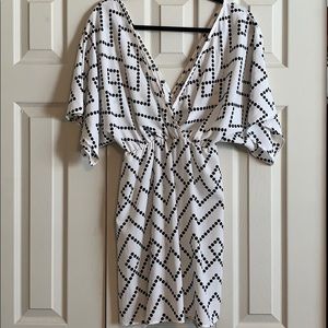 Cute patterned V neck dress
